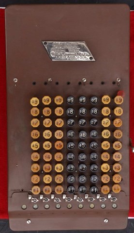 Comptronic calculator